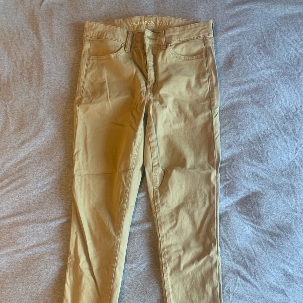 American eagle khaki skinny jeans size 4